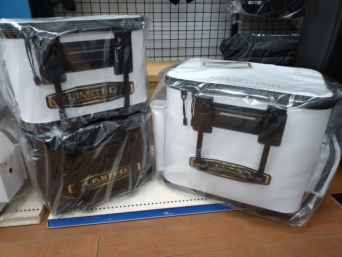 ☆NEW！シマノ・バッカン＆フィッシュバッカン リミテッドプロ入荷